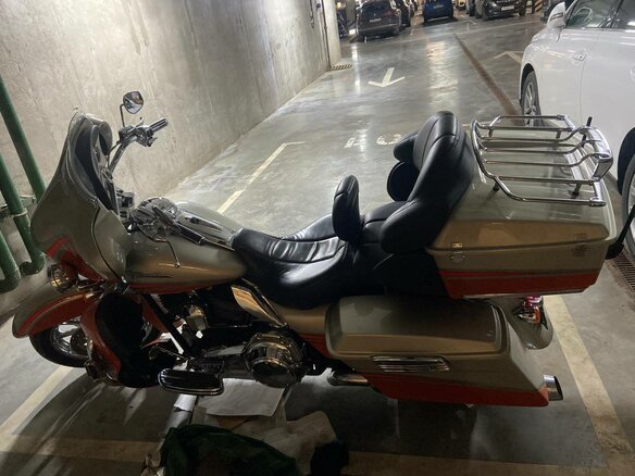 2009 Harley-Davidson Electra Glide, оранжевый, 1250000 рублей - вид 5