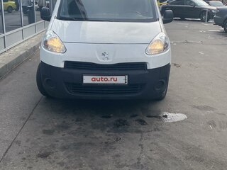 2013 Peugeot Partner II Рестайлинг, белый, 760000 рублей, вид 3