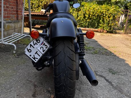 2016 Harley-Davidson Sportster 883, чёрный, 810000 рублей, вид 2