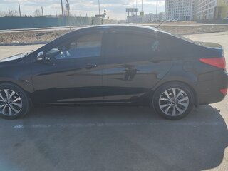 2015 Hyundai Solaris I Рестайлинг, чёрный, 1150000 рублей, вид 4