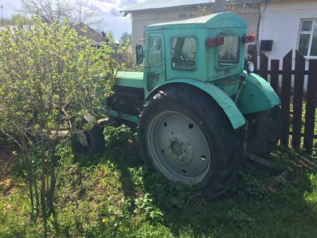 1988 ЛТЗ Т-40АМ, зелёный, 400000 рублей, вид 1