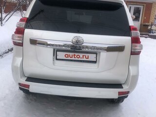 2017 Toyota Land Cruiser Prado 6-speed 150 Series Рестайлинг 1, белый, 5999999 рублей, вид 4