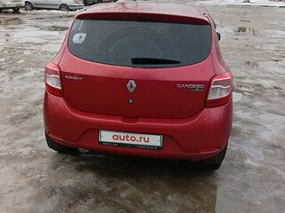 2014 Renault Sandero II, красный, 500000 рублей, вид 5