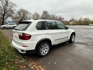 2010 BMW X5 30d II (E70) Рестайлинг, белый, 2490000 рублей, вид 4
