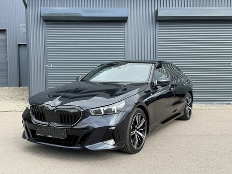 BMW 5 серии VIII (G60/G61/G68)