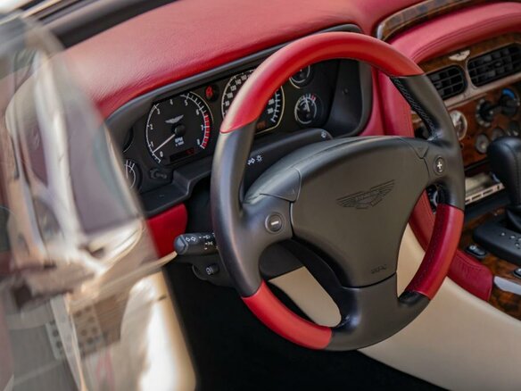 2003 Aston Martin DB7 Vantage I Рестайлинг, чёрный - вид 10