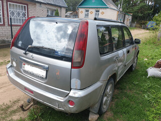 2004 Nissan X-Trail I Рестайлинг, серебристый, 484974 рублей, вид 4