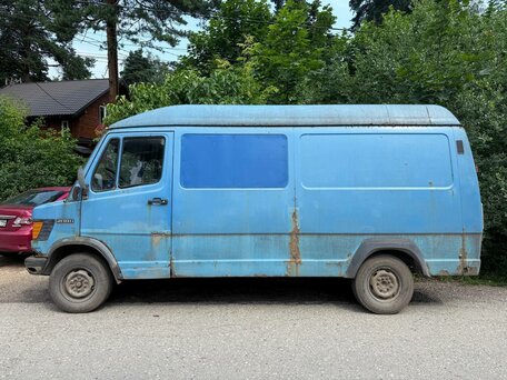 1990 Mercedes-Benz T1, синий, 280000 рублей, вид 2