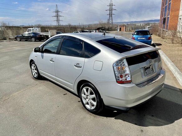 2007 Toyota Prius II Рестайлинг (XW20), серый, 1199900 рублей - вид 12