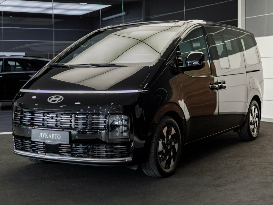 Открыть фотографии: Hyundai Staria I