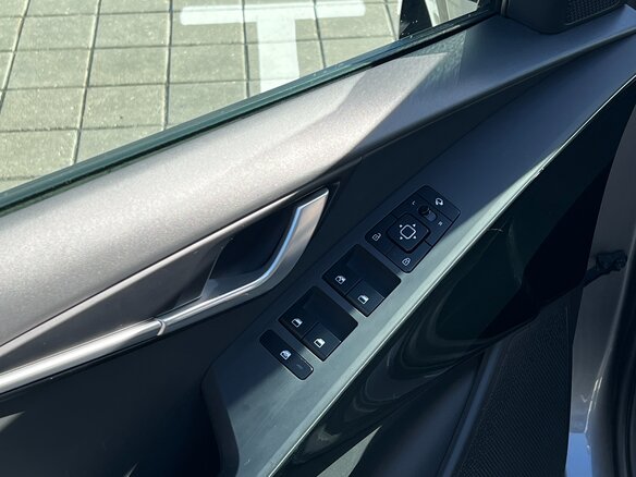 2022 Kia Niro II, серый, 1882653 рублей - вид 9