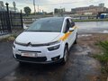 2017 Citroen C4 Picasso Grand II Рестайлинг, белый, 880000 рублей - вид 1
