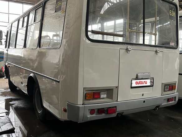 2013 ПАЗ 3205, белый, 500000 рублей