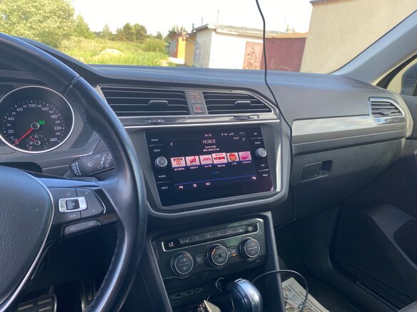 2019 Volkswagen Tiguan II, чёрный, 1950000 рублей - вид 14