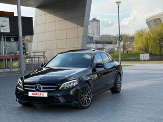 2021 Mercedes-Benz C-Класс 300 IV (W205) Рестайлинг, чёрный, 3650000 рублей, вид 2