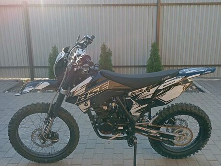 2024 BSE Z1, чёрный, 125000 рублей, вид 3