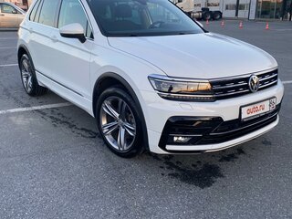2020 Volkswagen Tiguan II, белый, 4300000 рублей, вид 1