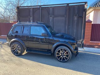 2018 Lada (ВАЗ) 2121 (4x4) I Рестайлинг, чёрный, 910000 рублей, вид 4