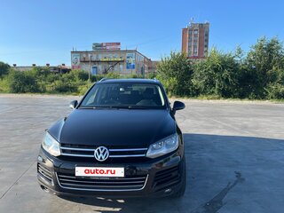2010 Volkswagen Touareg II, чёрный, 2200000 рублей, вид 1