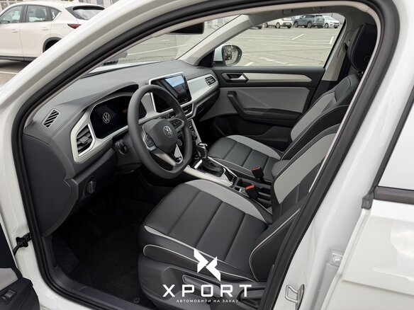 2026 Volkswagen T-Roc I Рестайлинг, белый, 2490000 рублей - вид 12