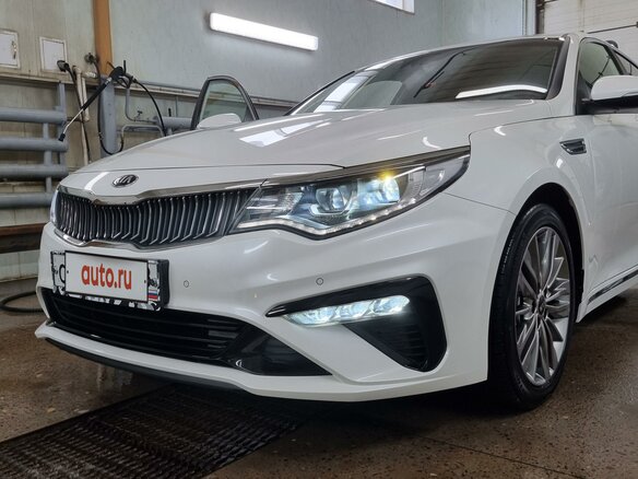 2019 Kia K5 II, белый, 2375000 рублей - вид 14