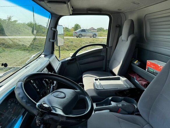 2013 Isuzu Elf (N-series), белый, 3750000 рублей - вид 15