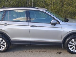 2021 Volkswagen Tiguan II Рестайлинг, серый, 3890000 рублей, вид 5
