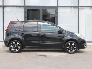 2013 Nissan Note I Рестайлинг, чёрный, 806000 рублей, вид 4