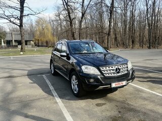 2009 Mercedes-Benz M-Класс 300 II (W164) Рестайлинг, чёрный, 1950000 рублей, вид 2