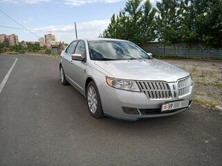2012 Lincoln MKZ I (Zephyr) Рестайлинг, серебристый, 1380000 рублей, вид 1