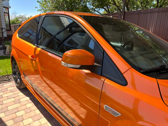 2008 Ford Focus ST II Рестайлинг, оранжевый, 2890000 рублей - вид 3