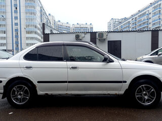 1999 Nissan Sunny B15, белый, 333333 рублей, вид 4