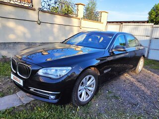 2015 BMW 7 серии Long 750Li xDrive V (F01/F02/F04) Рестайлинг, чёрный, 2190000 рублей, вид 1