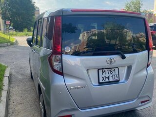 2021 Toyota Roomy I Рестайлинг, серый, 1200000 рублей, вид 3