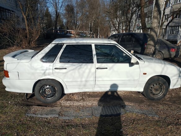 2011 Lada (ВАЗ) 2115, белый, 230000 рублей - вид 3