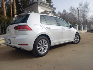 2019 Volkswagen Golf VII Рестайлинг, белый, 1595000 рублей, вид 5