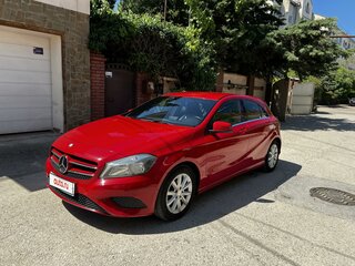 2014 Mercedes-Benz A-Класс 180 III (W176), красный, 1700000 рублей, вид 2