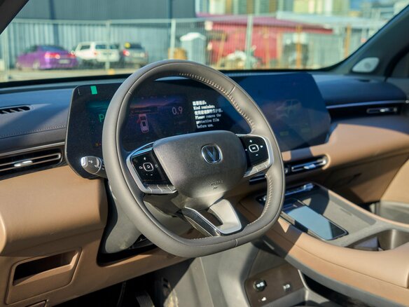 2026 Changan UNI-S I Рестайлинг, серый - вид 13