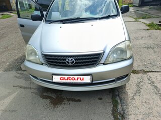 2001 Toyota Nadia, серебристый, 500000 рублей, вид 2