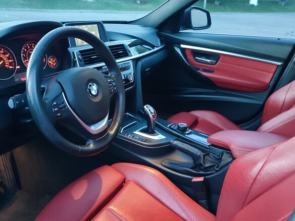 2017 BMW 3 серии 330i xDrive VI (F3x) Рестайлинг, чёрный, 1650000 рублей - вид 9