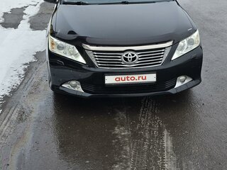 2014 Toyota Camry VII (XV50), чёрный, 1950000 рублей, вид 1