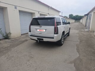 2016 Cadillac Escalade IV, белый, 6000000 рублей, вид 4
