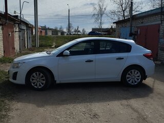 2013 Chevrolet Cruze I Рестайлинг, белый, 1050000 рублей, вид 3