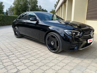 2020 Mercedes-Benz E-Класс 300 e V (W213, S213, C238) Рестайлинг, чёрный, 5540000 рублей, вид 4