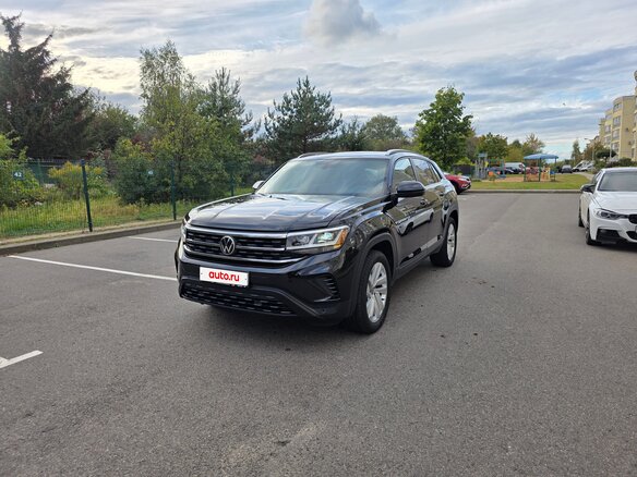 2019 Volkswagen Atlas Cross Sport I, чёрный, 3250000 рублей - вид 1