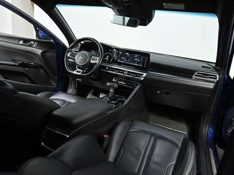 2021 Kia K5 III, синий, 2315000 рублей, вид 5
