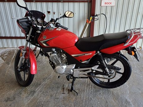2012 Yamaha YBR125, красный, 255000 рублей, вид 4