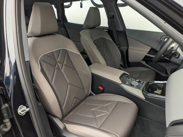 2026 BMW X3 Long 30L xDrive IV (G45/G48), чёрный, 7950000 рублей - вид 11