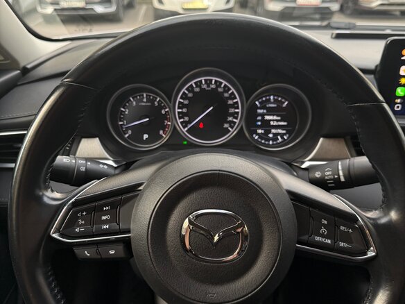 2019 Mazda 6 III (GJ) Рестайлинг 2, белый, 2180000 рублей - вид 11