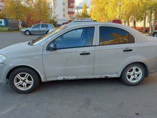 2007 Chevrolet Aveo I Рестайлинг, серебристый, 210000 рублей, вид 2